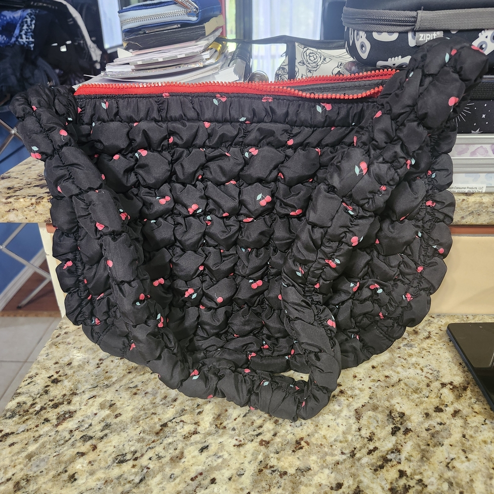 Stylish Black Quilted Women's Bag